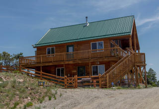 229 Ladigo Ln, Hartsel, CO 80449-8572