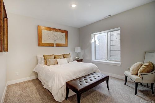 27701 Lakeview Dr, Aurora CO 80016 exterior