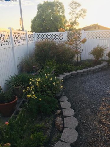 787 Orchard Way, Manteca, CA 95336-3553