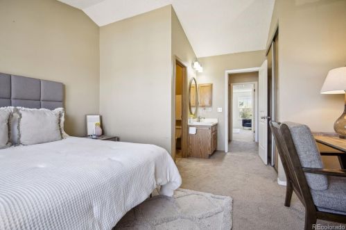 10408 Dartmouth Ave, Denver CO  80227-5605 exterior