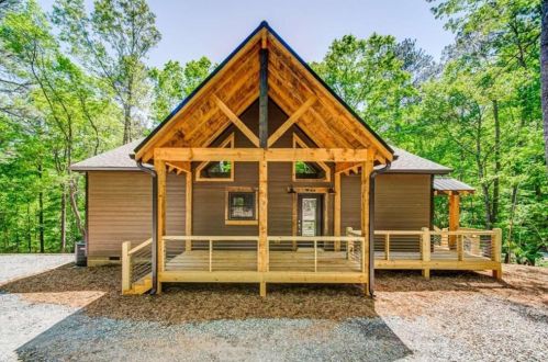 154 Nexus Dr, Ellijay, GA 30540-9708