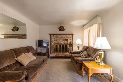 87 Front St, Healdsburg, CA 95448-4437