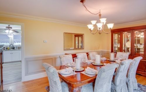 25 Martingale Dr, Wantage, NJ 07461-2857