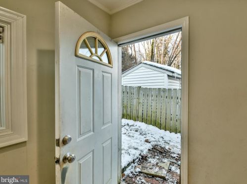 8708 Sundale Dr, Silver Spring MD 20910-5039 exterior