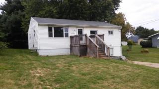 1757 Chestnut St, Lancaster, OH 43130-4105
