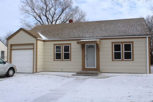 632 Oliver Ave, Wichita, KS 67208-3413
