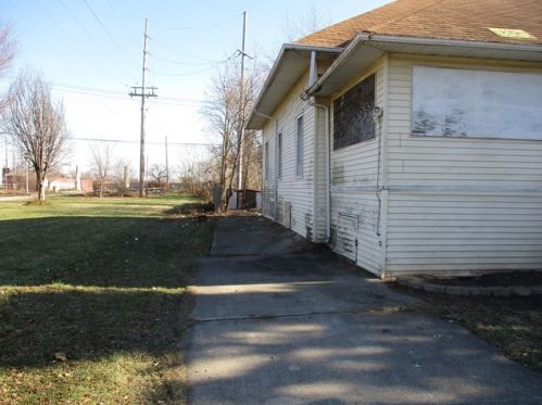 1403 2nd Ave, Broadview, IL 60153-2228