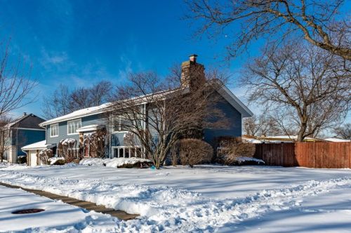 1318 Waverly Pl, Arlington Hts, IL 60004-2723