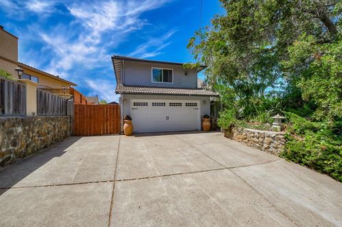 26937 Parkside Dr, Hayward, CA 94542-2039