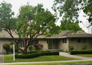 517 Acacia St, Salinas, CA 93901-1537