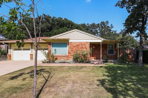1721 Provine St, Fort Worth, TX 76103-1919