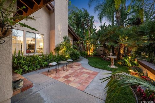 24770 Via Pradera, Calabasas, CA 91302-1451
