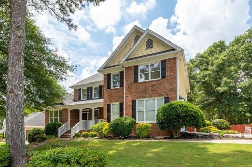2065 Pate Ridge Dr, Loganville, GA 30052-5101