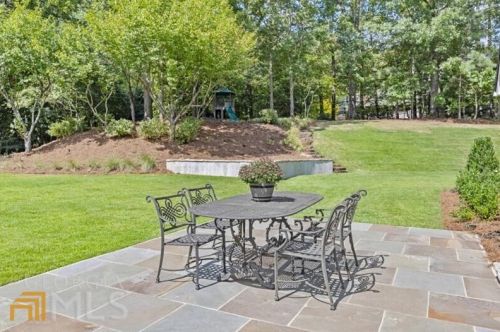 10520 Montclair Way, Duluth GA  30097-1840 exterior