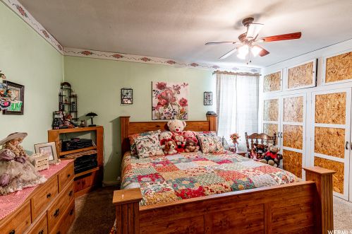 590 200, Mount Pleasant UT 84647-1233 exterior