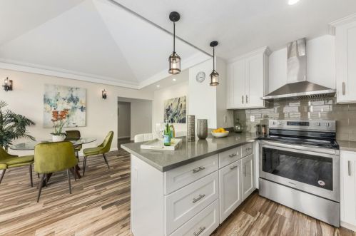 2901 Medina Dr, San Bruno, CA 94066-1223