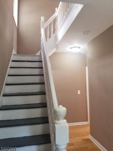 30 Grace St, Irvington, NJ 07111-3507