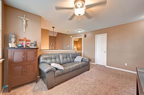 23111 Waterlily Dr, Richmond TX 77406-8616 exterior