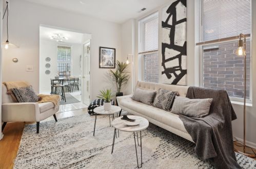 716 Throop St, Chicago, IL 60642-5737