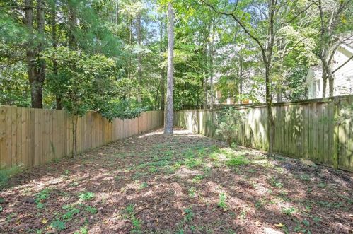 110 Hemmingwood Way, Atlanta GA  30350-4331 exterior