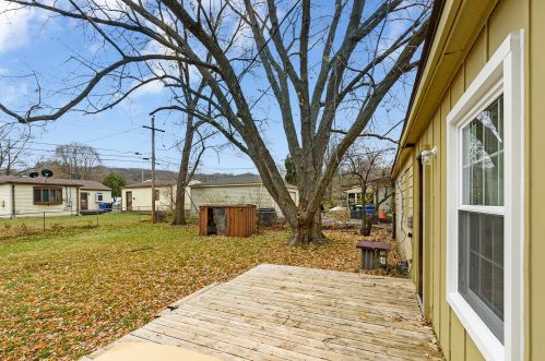 529 Gentle Breeze Ter, Carpentersville, IL 60110-1712