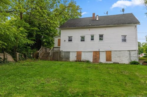 28 Birden St, Torrington CT  06790-4713 exterior