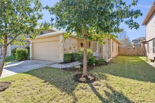 12405 Walter Vaughn Dr, Webberville TX  78653-4566 exterior