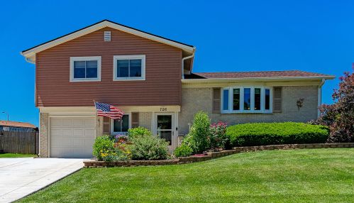 726 Arizona Pass, Elk Grove Vlg, IL 60007-2804