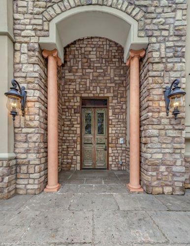 2 Braemore Pl, Dallas, TX 75230-1958