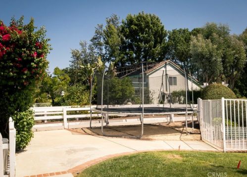 31508 Avenida Del Reposo, Temecula CA  92591-1724 exterior