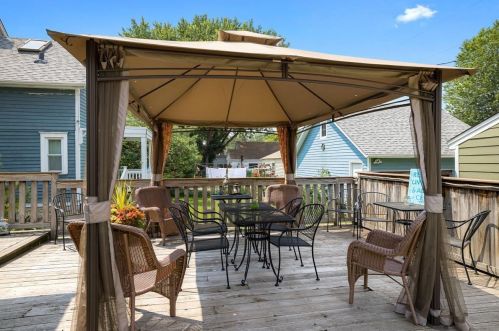 895 Juno Ave, Saint Paul MN  55102-3713 exterior
