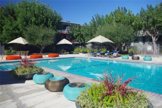 745 Bernardo Ave, Sunnyvale CA  94087-1051 exterior