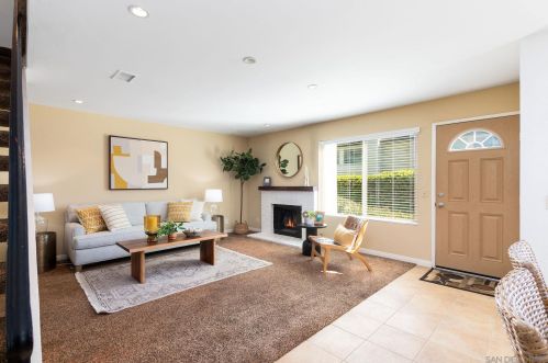 116 Countrywood Ln, Encinitas, CA 92024-3109