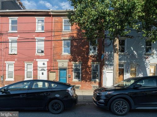 1439 Howard St, Philadelphia PA  19122-3905 exterior