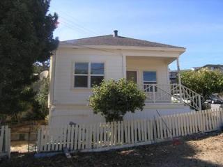 199 Laine St, Monterey, CA 93940-1820