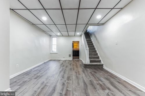 4728 Benner St, Philadelphia, PA 19135-3729