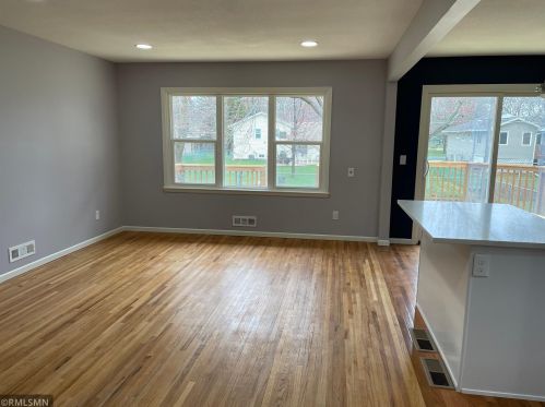 10641 Wren St, Minneapolis MN  55433-4026 exterior