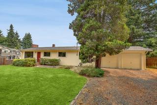23927 23rd Ave, Bothell, WA 98021-9208