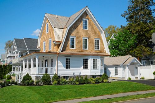 23 Connecticut Ave, Greenwich CT  06830-5734 exterior