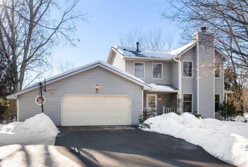 13230 4th Street Cir, Stillwater, MN 55082-1901