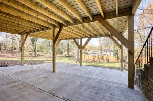 3291 Clifton Church Rd, Atlanta GA  30316-4945 exterior