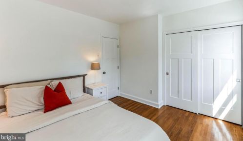 502 22nd St, Philadelphia PA 19146-1247 exterior