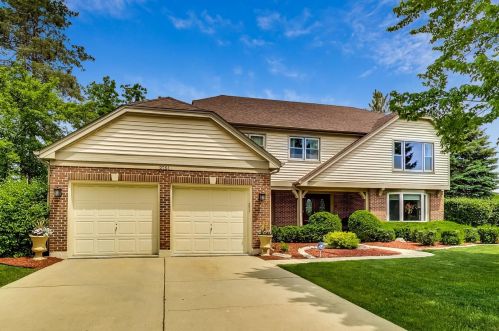 2751 Sandalwood Rd, Buffalo Grove, IL 60089-6648