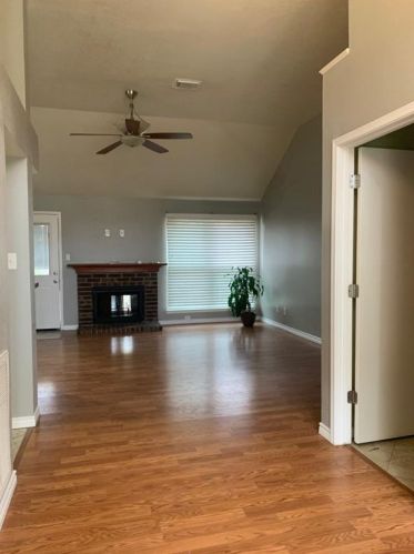 10229 Long Rifle Dr, Fort Worth TX  76108-4158 exterior