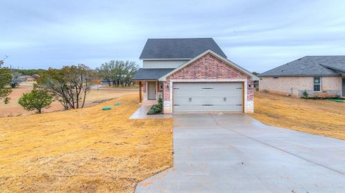 2116 Christine Dr, Granbury, TX 76048-6409