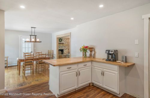 345 Princeton Ave, Berkeley Township NJ  08721-2321 exterior