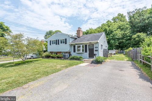 13211 Aldrin St, Woodbridge, VA 22191-1616