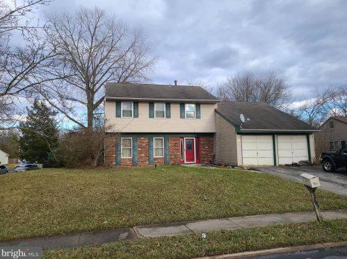 151 Arbor Meadow Dr, Erial, NJ 08081-1757