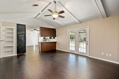 5625 Woodway Dr, Fort Worth TX  76133-2959 exterior