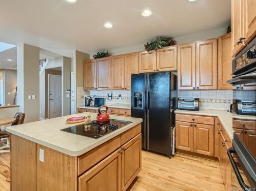 1403 Addison Ct, Aurora CO 80016 exterior